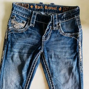 Rock Revival Jeans 🌟